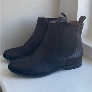 Frye Anna Chelsea Boots ask 7.5 Black Leather